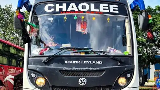 Chaolee Travels Bus-Front Image