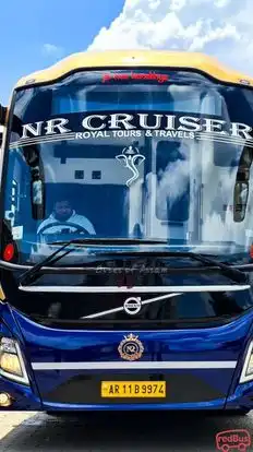 NR CRUISER Bus-Front Image