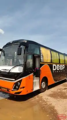 Deep Travels Bus-Side Image