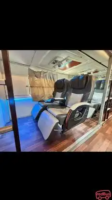New Royal Travels (Raipur) Bus-Front Image