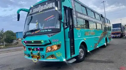 Umarithangam Travels Bus-Side Image
