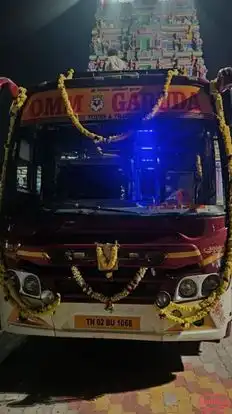 OOM GARUDA TOURS AND TRAVELS Bus-Front Image