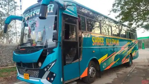 SHREE KULSWAMINI TRAVELS Bus-Front Image