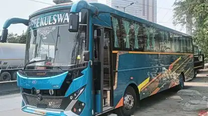 SHREE KULSWAMINI TRAVELS Bus-Side Image