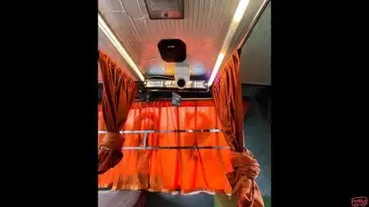 SR Tourist Bus-Amenities Image