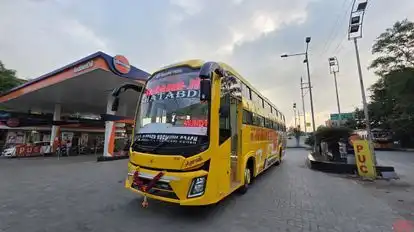 Sahu Ji Tour & Travels Bus-Front Image