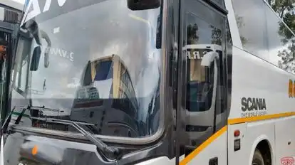 AMR BUS Bus-Side Image