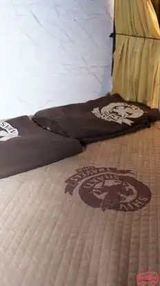 Shiv Shakti Travels Una Bus-Amenities Image