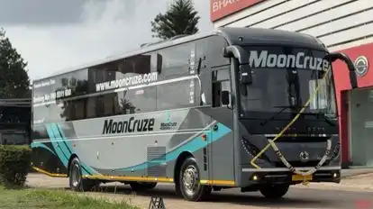 Mooncruze Xpressline Bus-Side Image