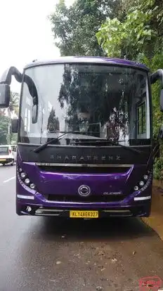 Mooncruze Xpressline Bus-Front Image