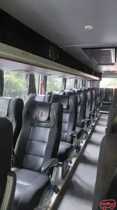 Mooncruze Xpressline Bus-Seats layout Image