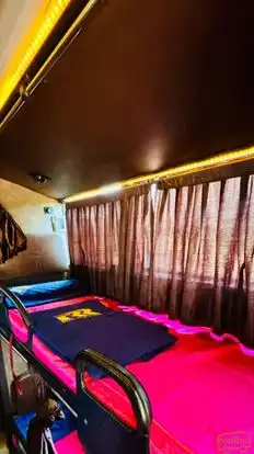 Royal Road Runners Bus-Seats layout Image
