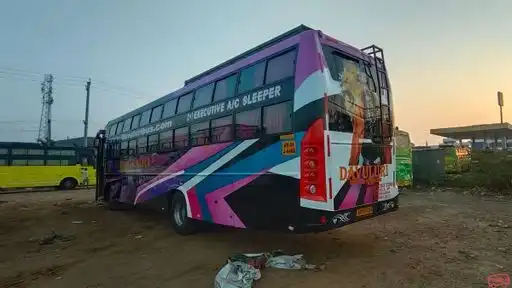 Davuluri Travels  Bus-Front Image