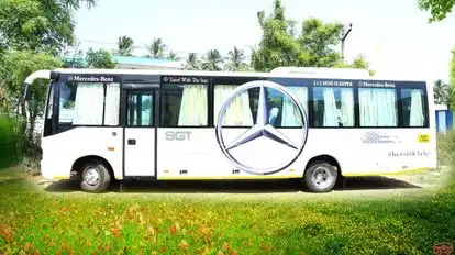 SARGURU TRAVELS Bus-Side Image