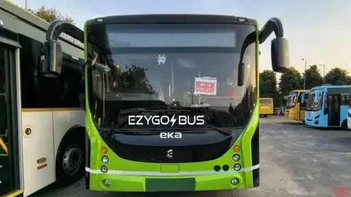 Ezy Go Bus Bus-Front Image