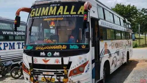 Sri Gummala Travels  Bus-Front Image