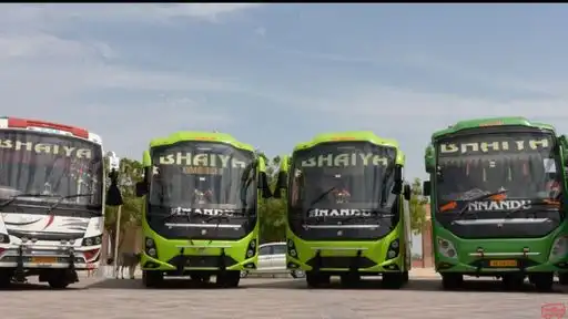 Bhaiya Travels Bus-Front Image