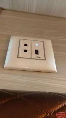 Muthu Madan Travels Bus-Amenities Image