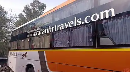 Ratan HR Travels Bus-Side Image