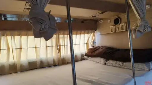 VNR Tours And Travels Bus-Front Image