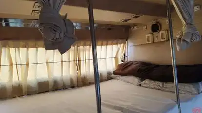 VNR Tours And Travels Bus-Front Image