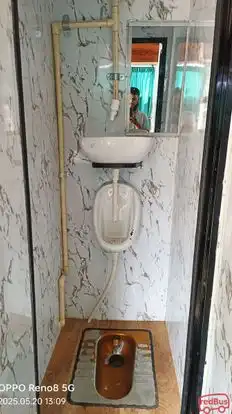 Uk India Tour And Travels Bus-Amenities Image