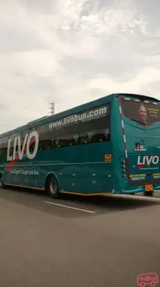 LIVO BUS Bus-Side Image