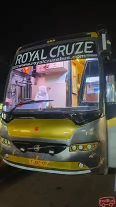 Royal Cruze Tours and Travels Bus-Front Image