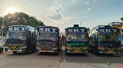 SKT TRAVELS Bus-Front Image