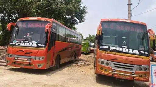 G.S.SEWAAL TRAVELS Bus-Front Image