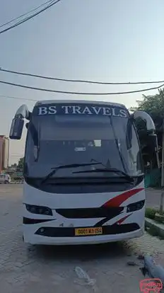 BS TRAVELS Bus-Front Image