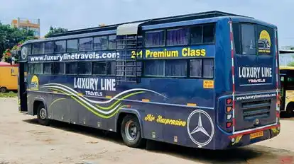 LUXURY LINE TRAVELS Bus-Side Image