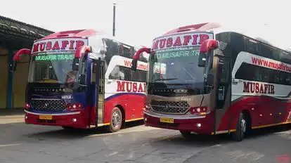 Musafir Travels Bus-Front Image
