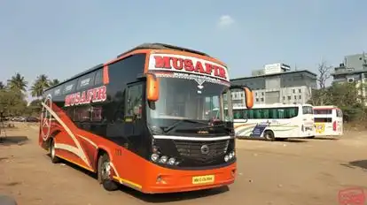 Musafir Travels Bus-Front Image