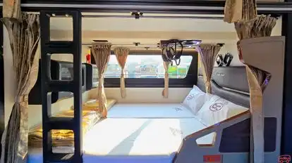 Dream Cruiser Bus-Seats Image