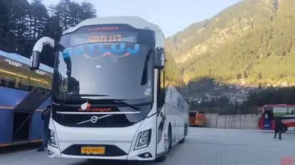 Satluj Tour and Travels Bus-Front Image