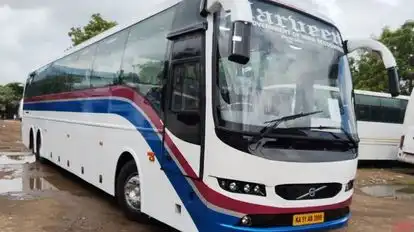 PARVEEN TRAVELS Bus-Side Image