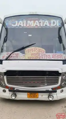 Jai Mata Di Bus-Front Image