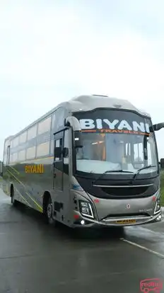 Biyani Travels  Bus-Front Image