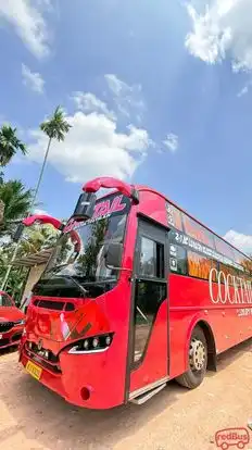 COCKTAIL LUXURY BUS Bus-Side Image