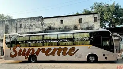 SUPREME TRAVELS Bus-Side Image