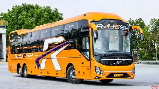 RAJESH TRANSPORTS Bus-Front Image