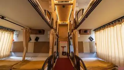 UFO Bus Bus-Seats layout Image