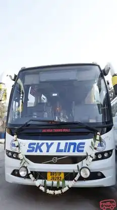 Skyline Bus-Front Image