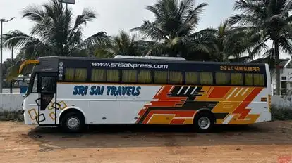 SRI SAI TRAVELS Bus-Side Image