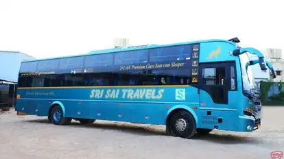 SRI SAI TRAVELS Bus-Side Image