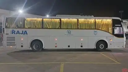 YUVAN RAJA TRAVELS Bus-Side Image