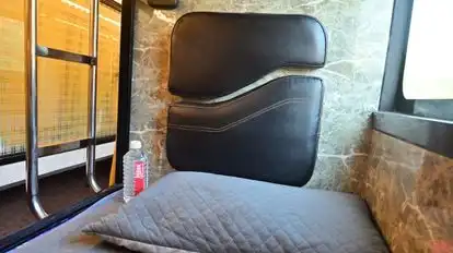 AMAR  GOLD TRAVELS Bus-Seats Image