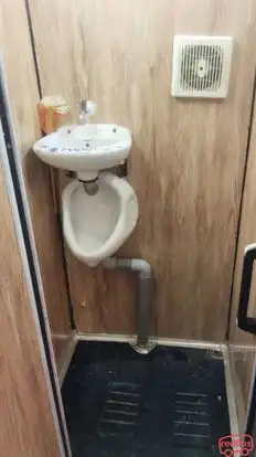 Patel Travels Nathdwara Bus-Amenities Image