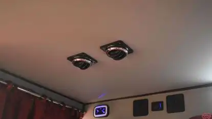 Utkarsh Travels Bus-Amenities Image